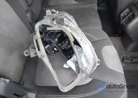 2018 Jeep Cherokee Latitude Fwd z USA, uszkodzony, nr VIN 1C4PJLCB3JD552662